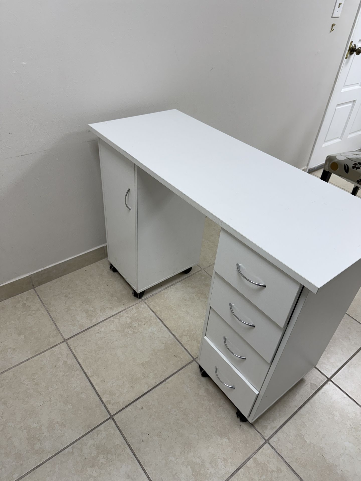 Nails Salón Furniture