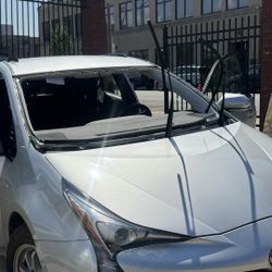 AutoGlass Replacement 