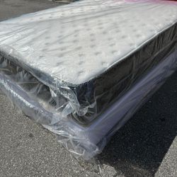 💚QUEEN HYBRID SET $249