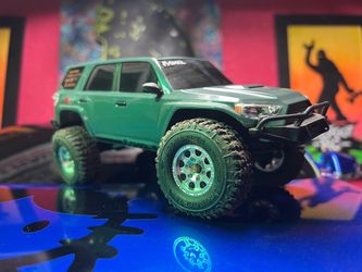 SCX24 Toyota 4Runner RC Crawler
