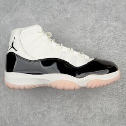 Air Jordan 11 WMNS “Neapolitan 