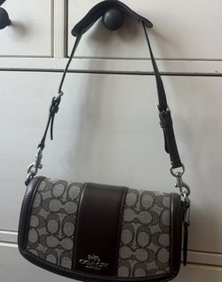 Coach shoulder bag