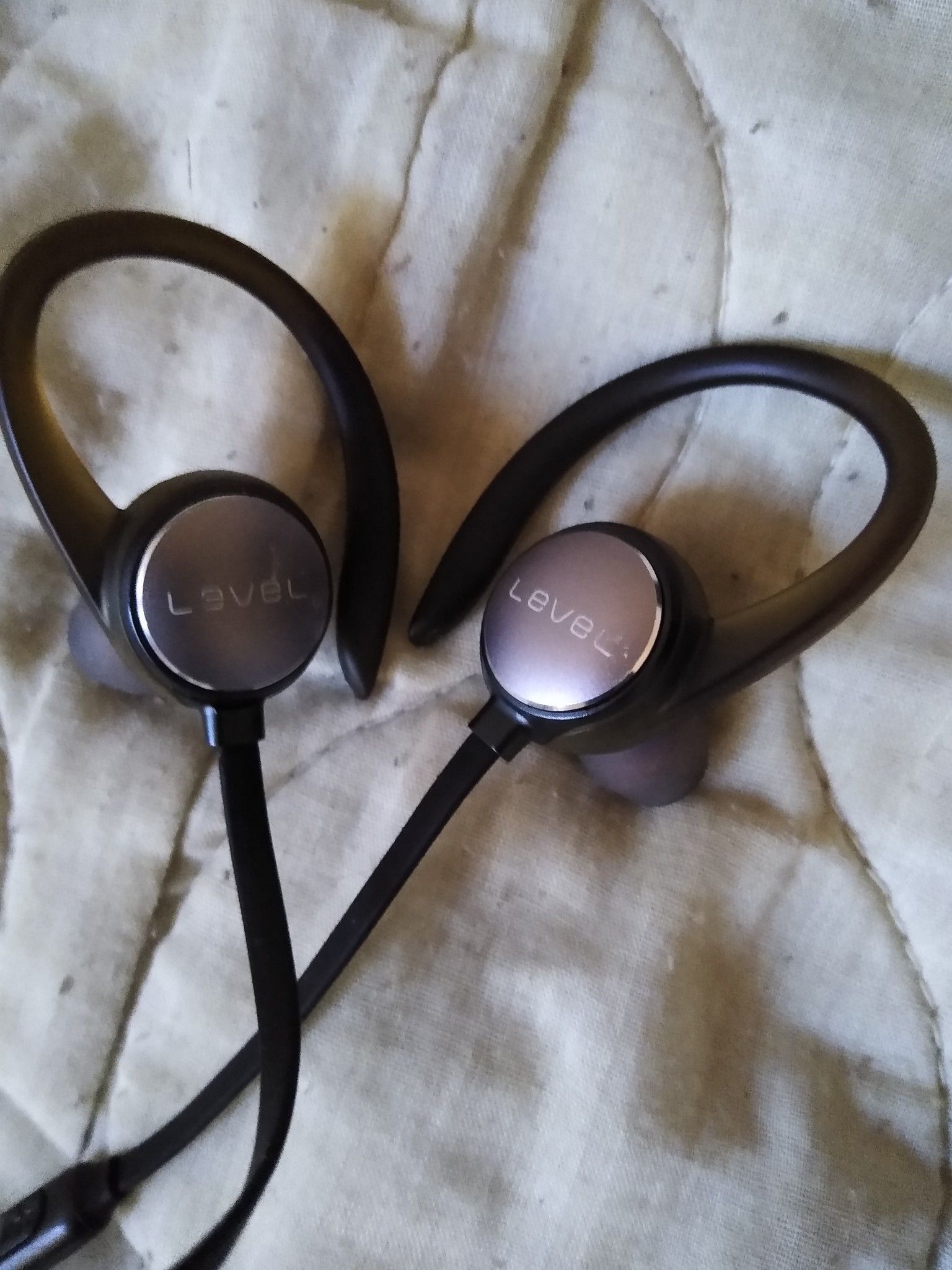 Samsung level active . Wireless headphones.