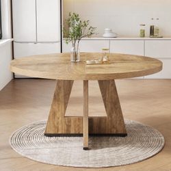 Round Dining Table for 4-6 People, 47 Inches Dining Room Table, Oak. NO CHAIRS!!