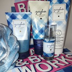 ✨ New "Gingham" Bath & Body Works Gift 🎁 Set