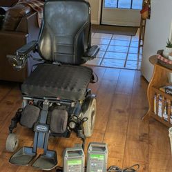 Power Wheelchair Permobil M300 EZ-Lock