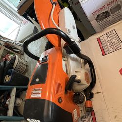 Stihl TS 700 concrete cut off saw with Lane in excellent condition no issues runs perfectly $1200 firm not negotiable