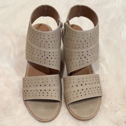 Eurosoft  Tannyn Lasercut Sandal In Dune