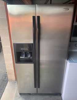 Whirlpool Stainless Steel Refrigerator And Freezer