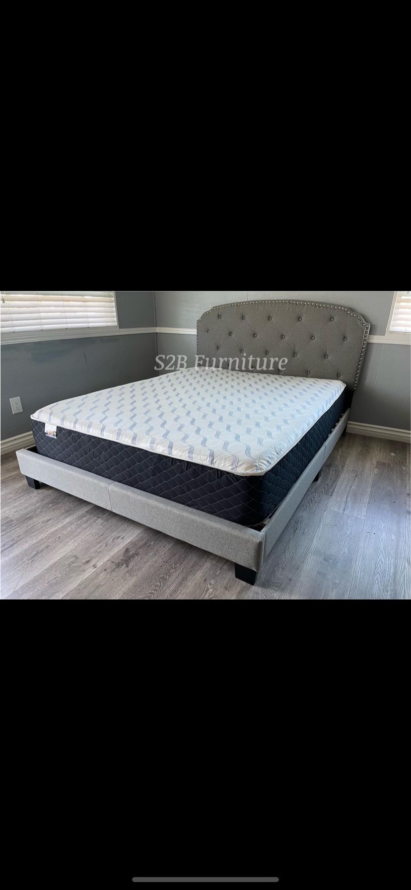 Queen Size Grey Button W Ortho Matres!!!