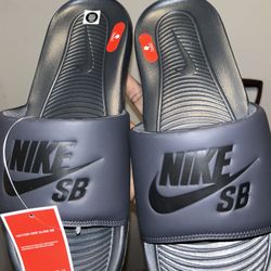 Size 14 Men’s Nike SB Slides