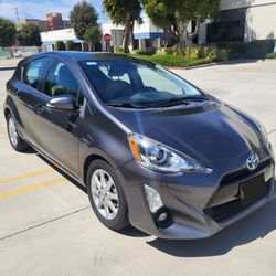 2015 Toyota Prius-C