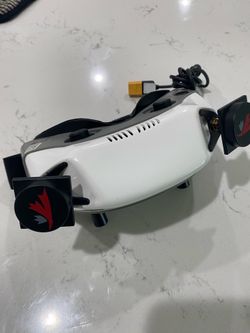 Fatshark Dominator FPV Goggles with TrueRC Patch Antenna
