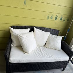 Balcony Furnitures 