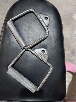 D handle bars For home gym