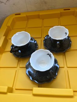 As is pick up only tea cups