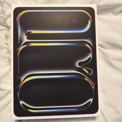 Brand new iPad Pro 13 Inch 512gb
