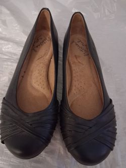 Natural Soul dress shoes