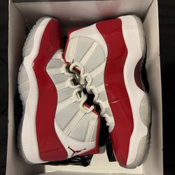 Jordan Retro 11 Cherry