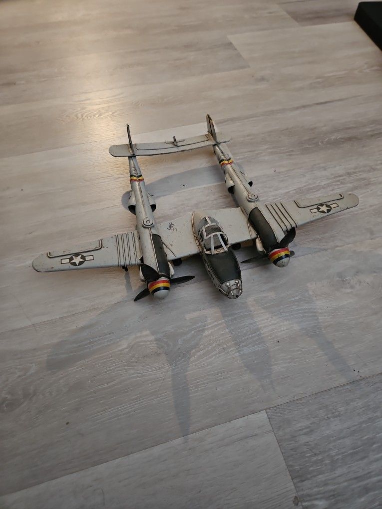 Collectable! Lockheed P-38L Lightning, 'Putt Putt Maru', 1945