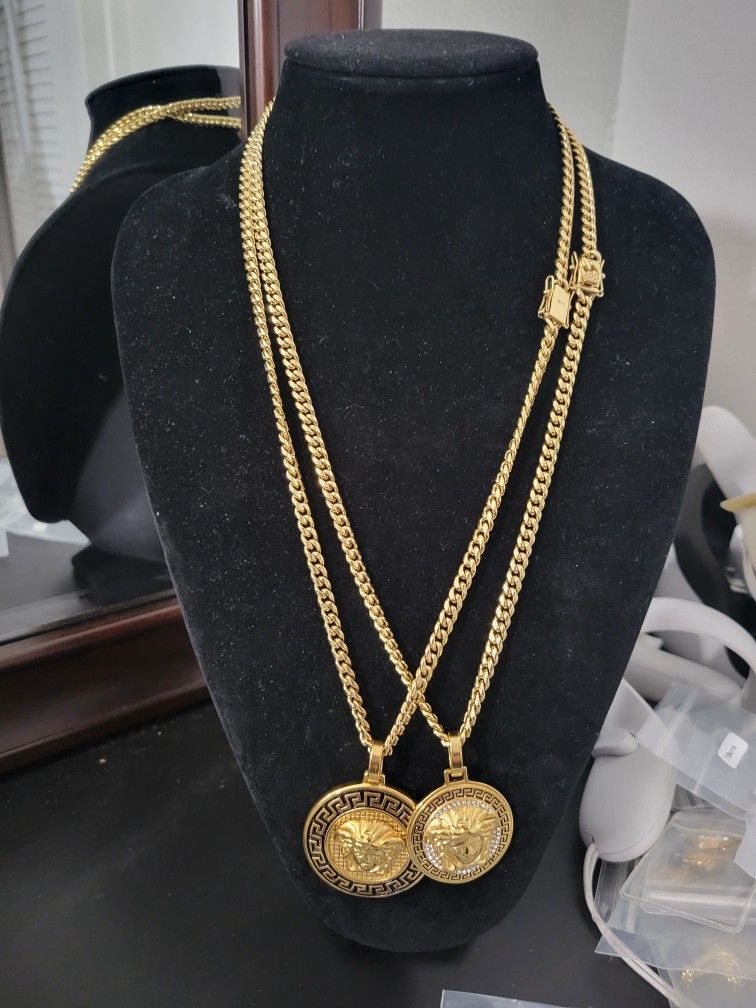 Traditional Cuban Chain Plated in 14k Gold