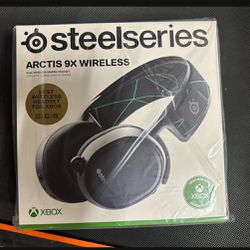 Steelseries arctis 9x wireless headphones 