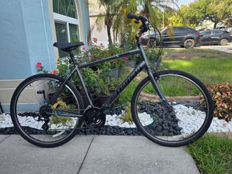 🚲 Specialized Crossroads Hybrid Bike – X‑Large Frame