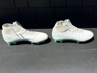 Caddix Cleats Size 7.5