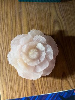 Rose quartz flower carving