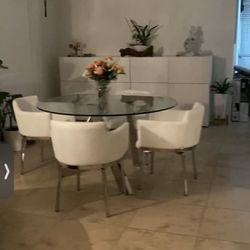 🔥 Moving Sale – Must Go! Elegant Italian Dining Set 