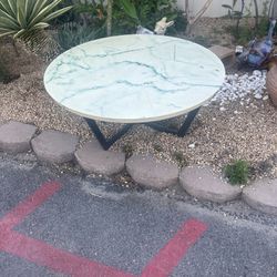 Round Center Table 16 In Height X 38 In  Width 