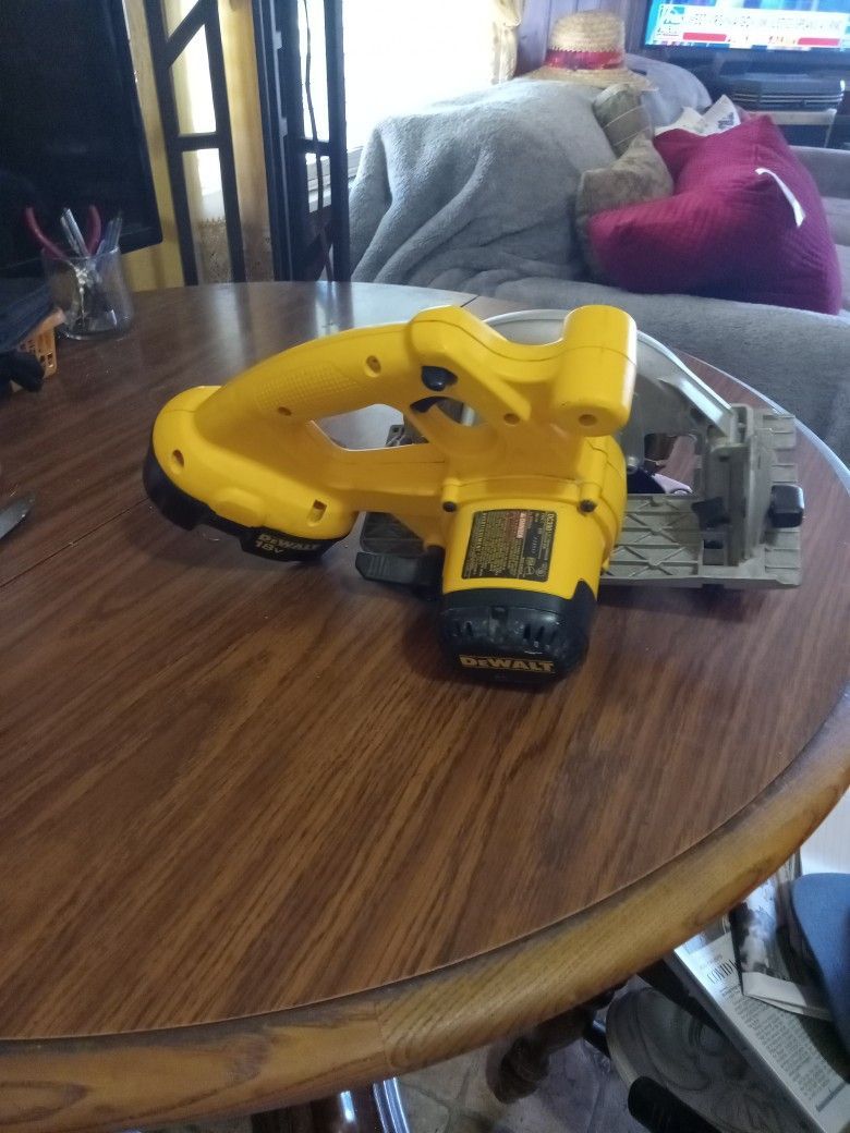 Dewalt Skillsaw