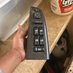 2001 Gmc / Chevy DOOR SWITCHES 