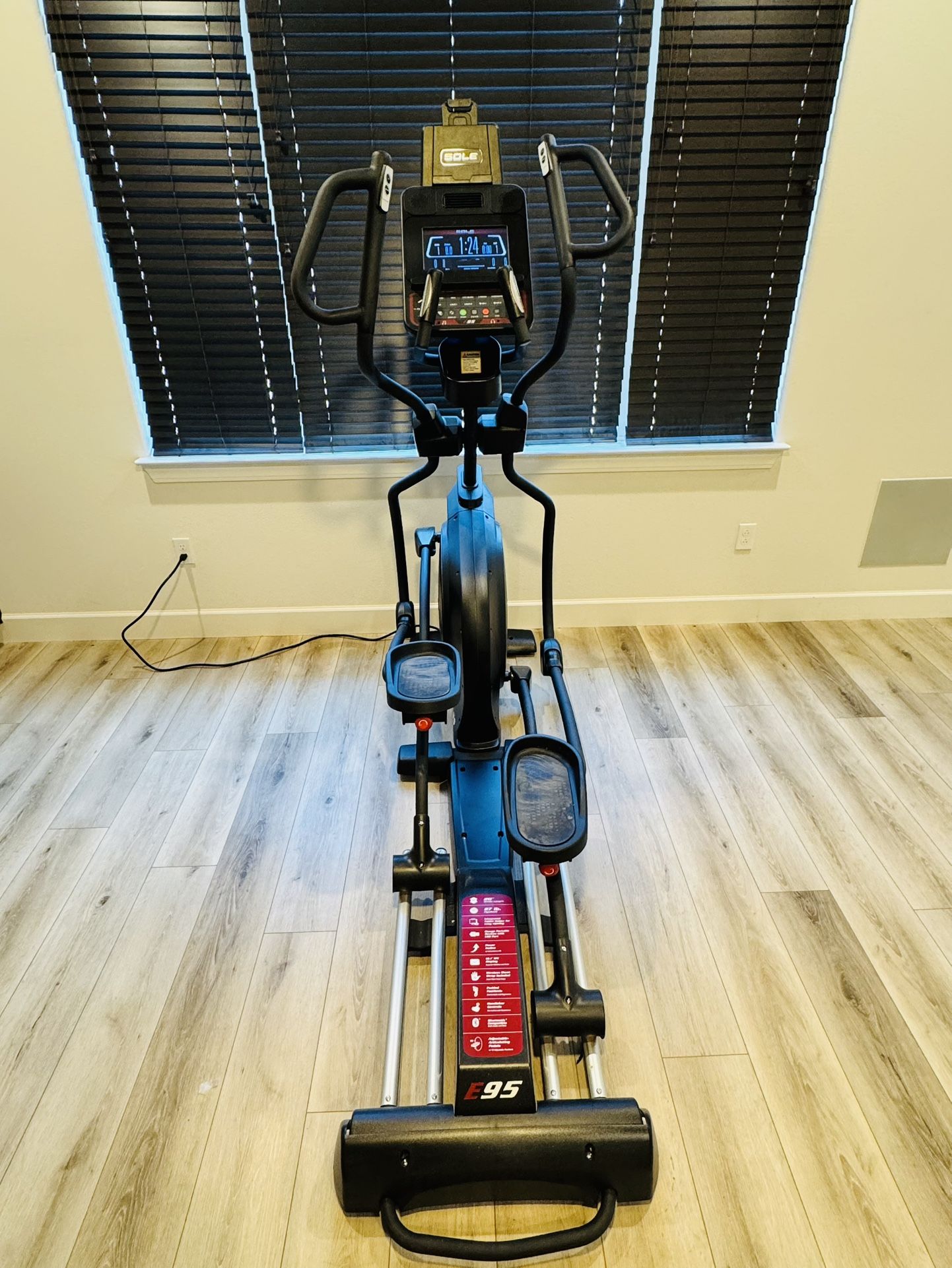 Lightly Used SOLE E95 Elliptical Machine $500.00