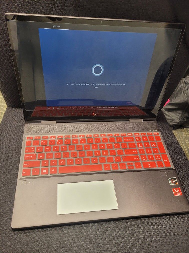 HP ENVY x360 Convertible 15m-ds0012dx - 15.6" FHD Touchscreen, AMD Ryzen 7, 16GB RAM, 256GB SSD