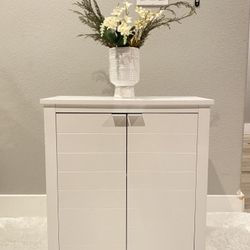 Night Stand / Small Table