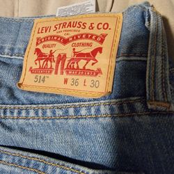 Levis 514 