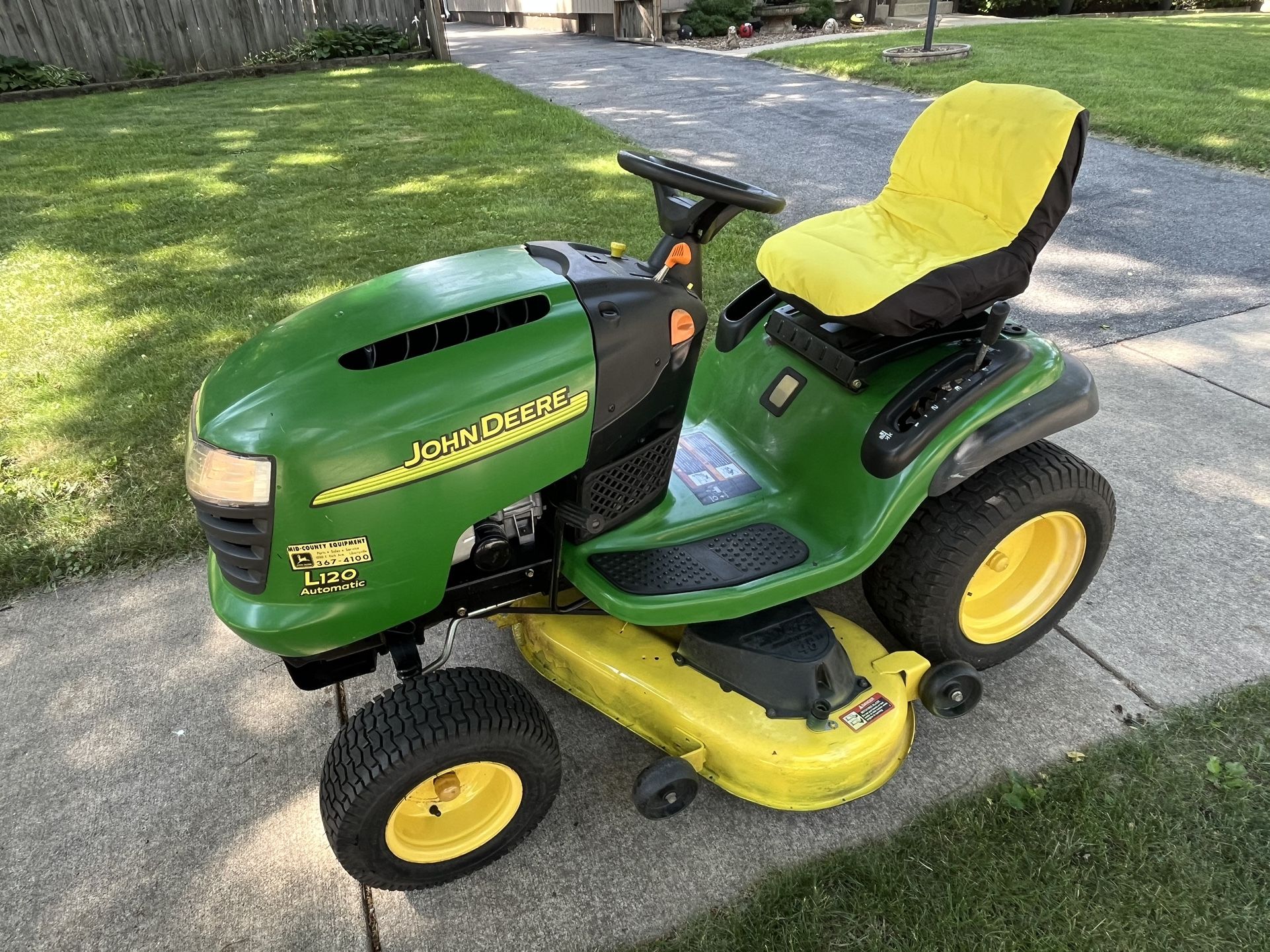 Riding Lawn Mower 