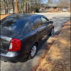 2011 Hyundai Accent