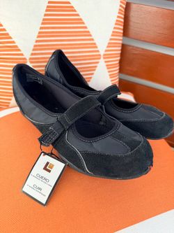 Women’s Shoes