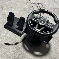 Thrustmaster TMX racing wheel