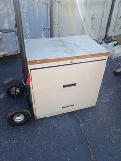 File cabinet