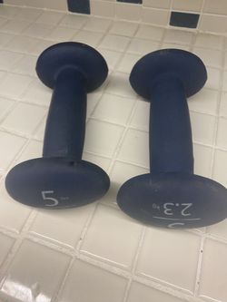 (2x5lbs) dumbbells