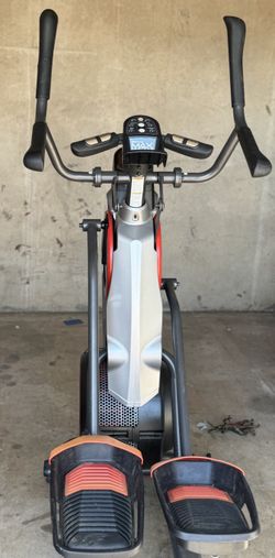 Bowflex Max Trainer M5 elliptical and stepper machine