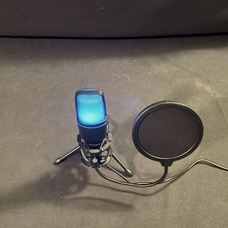 Gaming RGB Mic With Pop Filter