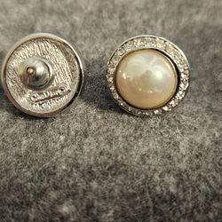  Vintage Christian DIOR Faux Pearl Studs