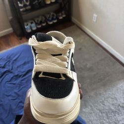 MA1Sneaker 