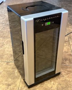 Mini beverage fridge