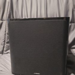 Yamaha Subwoofer model no. NS-WSW41