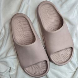Women Crocs Slides Size 5